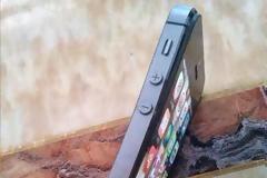 Και το iPhone 5S στραβώνει!!!