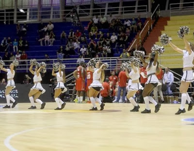 ΑΡΕΣΑΝ... ΟΙ CHEERLEADERS ΤΟΥ ΔΙΗΠΕΙΡΩΤΙΚΟΥ *PHOTOS* - Φωτογραφία 7