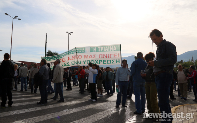 Στο υπ. Εθνικής Αμύνης εργαζόμενοι των ναυπηγείων Σκαραμαγκά - Φωτογραφία 3