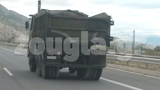 Tα οχήματα του Eλληνικού Στρατού είναι... στραβά; - Φωτογραφία 2