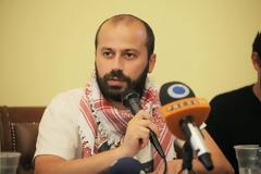 Απίστευτες αναρτήσεις από τον βουλευτή του ΣΥΡΙΖΑ Βαγγέλη Διαμαντόπουλο