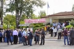 Διαμαρτυρία για το κέντρο υγείας Μακρακώμης με στάση εργασιών