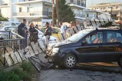 Ξάνθη: Απίστευτο τροχαίο με δύο αυτοκίνητα και έναν ποδηλάτη