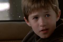 Δες πώς είναι σήμερα ο Haley Joel Osment από την Έκτη Αίσθηση!