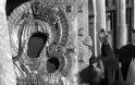 3686 - Αγιορείτες Μοναχοί με τον φακό του Κώστα Αργύρη (ασπρόμαυρες φωτογραφίες της δεκαετίας του 90) - Φωτογραφία 7