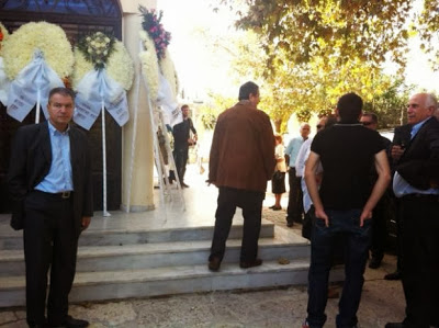 Πάτρα: Θλίψη στην κηδεία του Ηρακλή Παπαδόπουλου - Δείτε φωτο - Φωτογραφία 4