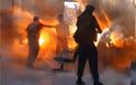 Συρία: Δεκάδες νεκροί από εκρήξεις παγιδευμένων αυτοκινήτων