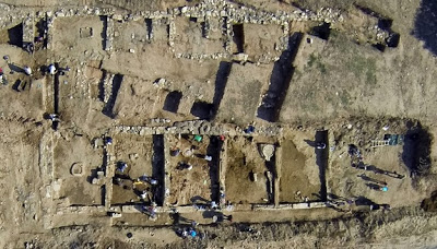 Αρχαίο εμπορικό κέντρο ανακαλύφθηκε στις Σέρρες - Εντυπωσιακά τα ευρήματα - Φωτογραφία 4