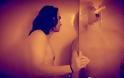 Ο Κώστας Φραγκολιάς γυμνός στο ντους αγκαλιά με άντρα ηθοποιό! - Φωτογραφία 1