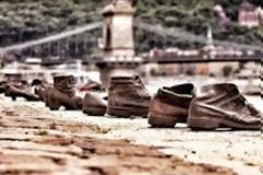 Τα παπούτσια του Δούναβη – Το πιο συγκινητικό μνημείο στην μνήμη όσων έχασαν τη ζωή τους από τους Ναζί
