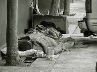 Αυτό είναι το προφίλ του μέσου άστεγου στην Αθήνα - Φωτογραφία 1