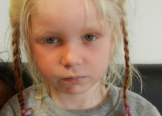 Νέες αποκαλύψεις για τη μικρή Μαρία – Συγγενής των τσιγγάνων υποστηρίζει πως την αγόρασαν από τη Βουλγάρα μάνα της – Την είχαν δει και στην Κρήτη - Φωτογραφία 1