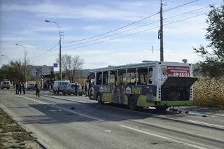 Γυναίκα καμικάζι αναζητούν στη Ρωσία για επίθεση με 5 νεκρούς σε λεωφορείο - Φωτογραφία 1