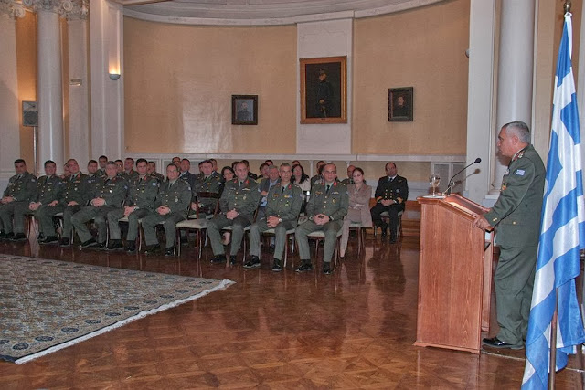 ΠΡΟΓΡΑΜΜΑ ΕΠΙΜΟΡΦΩΣΗΣ ΣΤΕΛΕΧΩΝ ΕΝΟΠΛΩΝ ΔΥΝΑΜΕΩΝ - Φωτογραφία 3