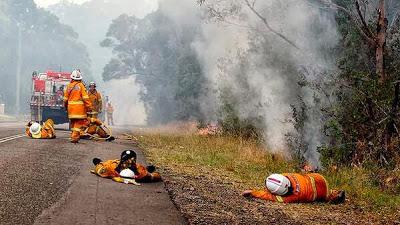 Συνεχίζει το καταστροφικό της έργο η φωτιά στην Αυστραλία - Φωτογραφία 5