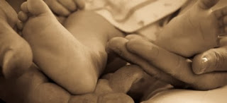 Νέο θρίλερ με μωρό σε τσιγγάνους της Μυτιλήνης - Μας το χάρισαν λένε οι τρεις συλληφθέντες για το νεογέννητο αγοράκι - Φωτογραφία 1