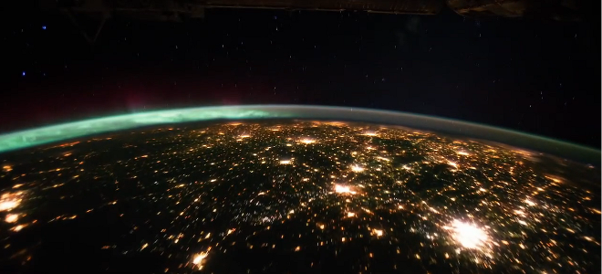 Η Γη από το διάστημα: Εντυπωσιακές εικόνες από τον Διεθνή Διαστημικό Σταθμό (βίντεο) - Φωτογραφία 1