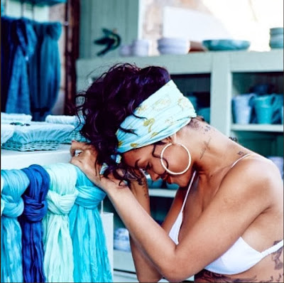 Η Rihanna... βγήκε από τα ρούχα της στην Κρήτη - Φωτογραφία 3