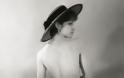 Στο σφυρί γυμνές φωτογραφίες της Μαντόνα όταν ήταν 18 ετών - Φωτογραφία 4