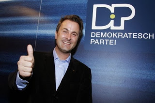 Λουξεμβούργο: Εντολή σχηματισμού κυβέρνησης έλαβε ο πρόεδρος των Φιλελεύθερων - Φωτογραφία 1