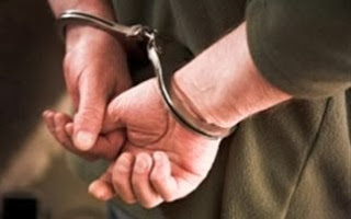 Συνελήφθη στη Γλυφάδα «αδειούχος» των Τρικάλων - Φωτογραφία 1