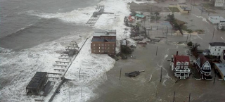 Η καταιγίδα στη Βρετανία είναι μόνο η αρχή: Η κλιματική αλλαγή θα φέρει ισχυρούς τυφώνες - Φωτογραφία 1