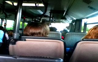 Έρευνα: Η θέση που διαλέγεις στο λεωφορείο δείχνει το χαρακτήρα σου - Φωτογραφία 1