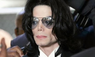 Αποφυλακίστηκε ο γιατρός του Michael Jackson - Φωτογραφία 1