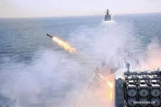 Δείτε την εκτόξευση κινεζικών πυραύλων από τη θάλασσα - Φωτογραφία 1