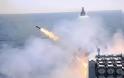 Δείτε την εκτόξευση κινεζικών πυραύλων από τη θάλασσα