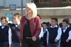 Τακούνια... στην παρέλαση των Τρικάλων!