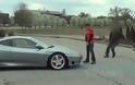 H φάρσα με τον οδηγό της Ferrari! [Video]