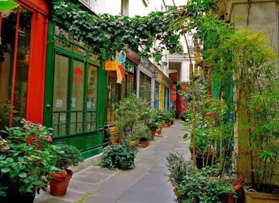 Η πιο όμορφη και πιο γραφική οδός στο Παρίσι έχει όνομα ελληνικό! [Photos] - Φωτογραφία 4