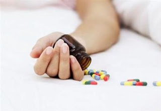 Αγρίνιο: 20χρονη πήρε χάπια λόγω...απογοήτευσης - Φωτογραφία 1