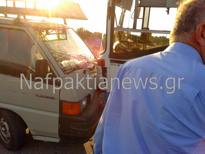 Λεωφορείο της Αστικής συγκοινωνίας συγκρούστηκε με ΙΧ στο Αντίρριο [video] - Φωτογραφία 3