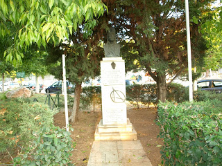 Αποκατάσταση μνημείου Γεώργιου Καραϊσκάκη στο Ηράκλειο Αττικής - Φωτογραφία 1