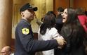 Οργισμένοι Πορτογάλοι Εισέβαλαν Στο Κοινοβούλιο