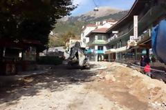 Βομβαρδισμένο το Καρπενήσι