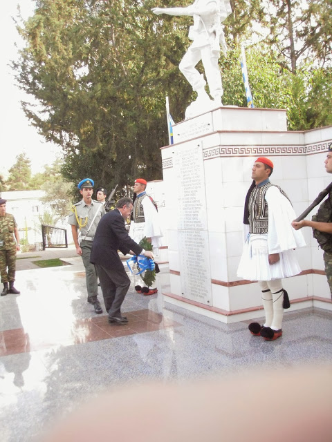 Επίσκεψη ΥΦΥΠΕΞ Άκη Γεροντόπουλου στην ΕΛΔΥΚ - Φωτογραφία 3