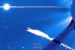 Το SOHO Ανιχνεύει Κάτι Αλλόκοτο