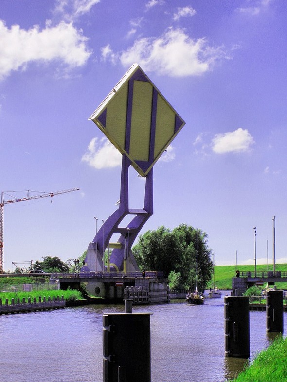 Kαταπληκτική «ιπτάμενη»… γέφυρα στην Ολλανδία! - Φωτογραφία 6