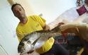 Τσιπούρα γίγας στο καλάμι ερασιτέχνη ψαρά στην Πρέβεζα [Photos]