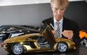 Η χρυσή Lamborghini Aventador μινιατούρα που κοστίζει πολύ παραπάνω από την κανονική - Φωτογραφία 11