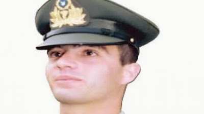Ο ηρωικός θάνατος του Υπολοχαγού Χαραλάμπους: Σκοτώθηκε από ελαττωματική οπλοβομβίδα και όχι ανθρώπινο λάθος - VIDEO - Φωτογραφία 1