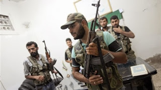 Σύροι αντάρτες προσηλυτίζουν επίδοξους στρατιώτες μέσω… Skype και Twitter - Φωτογραφία 1