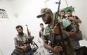 Σύροι αντάρτες προσηλυτίζουν επίδοξους στρατιώτες μέσω… Skype και Twitter