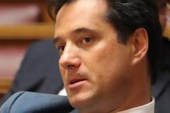 “Παζάρι” για λουκέτο στα ιατρεία των γιατρών του πρώην ΙΚΑ! Ο θυμός Άδωνι και το tweet για iatropedia!