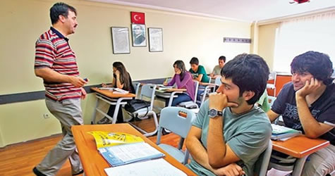 Γιατί ο Erdogan καταργεί τα φροντιστήρια και τις μικτές φοιτητικές εστίες - Φωτογραφία 1