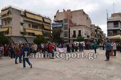 Λαμία: Δυο ξεχωριστές συγκεντρώσεις - Λουκέτο και στην Περιφέρεια [video]