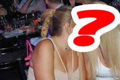 Σοκ για γνωστή παρουσιάστρια: Τη φλέρταρε ανοιχτά γυναίκα! (Φωτό)